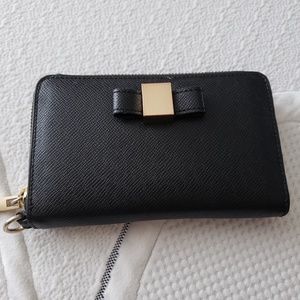 Black Ivanka Trump wallet